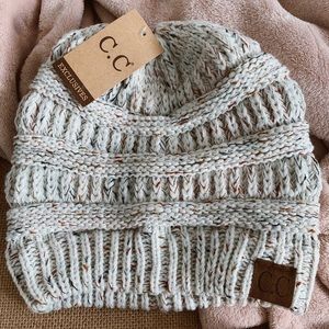 cc beanie